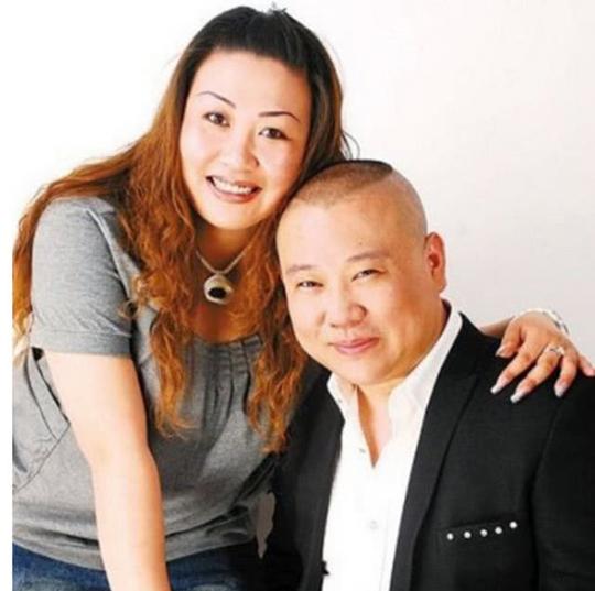 深度好文：郭德纲事业的成功，离不开他背后的女人！