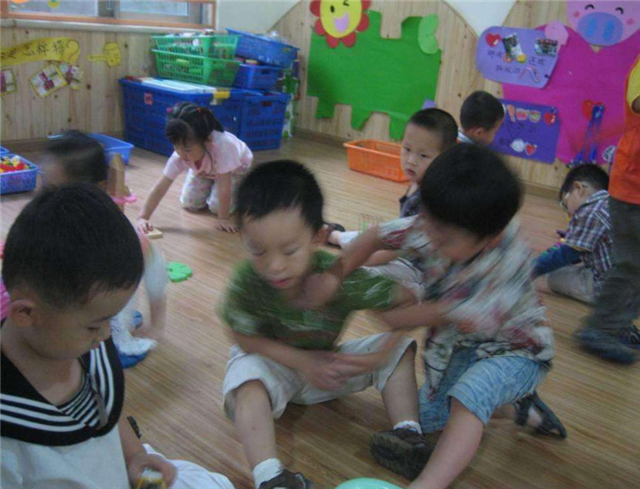 宝宝在幼儿园不爱吃饭怎么办