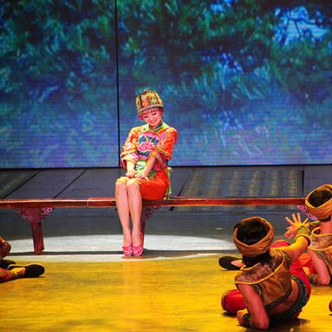 张家界天门山爱情桥走哪条线？