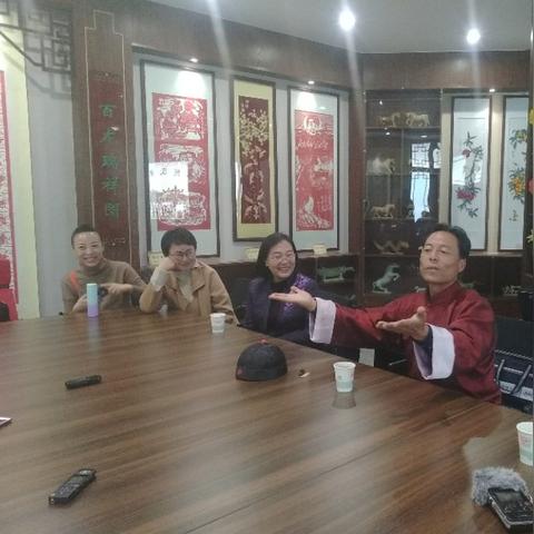 兰州市和上海哪个面积大