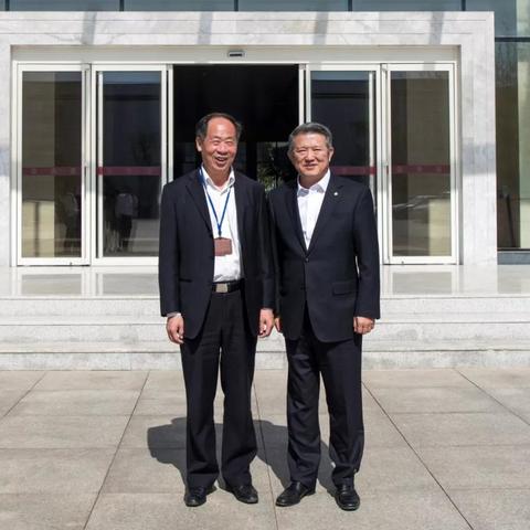 从武汉开车去大冶市，全程多少公里,最近的是哪条路线,具体怎么走,过桥路费需要多少？