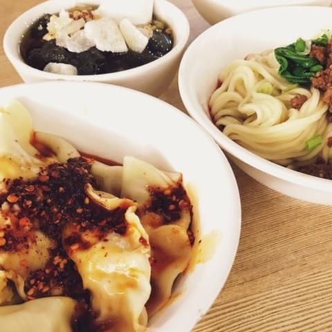 成都市武侯祠火锅串串店的长尾关键词有什么