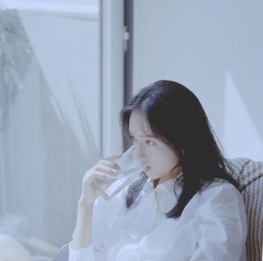 抖音年度最佳的毒句子：生活不止眼前的苟且，还有前任的喜帖