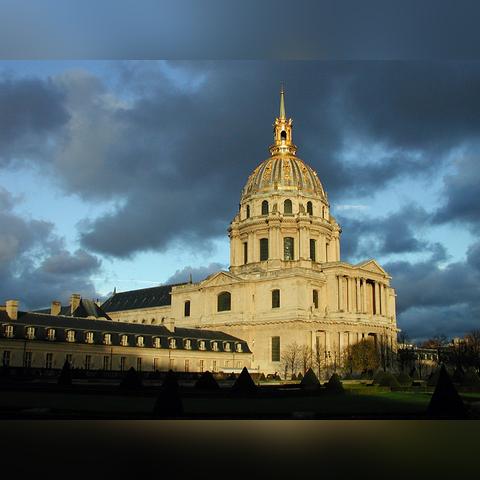 希腊和法国的足球比赛的长尾关键词有哪些