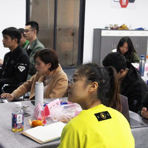 领拓跨境电商亚马逊的相关长尾关键词有哪些