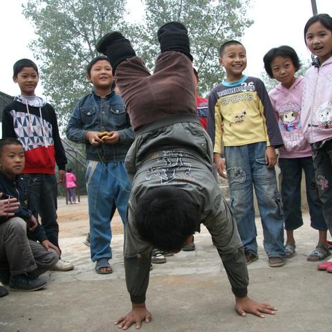 桂林小区分类垃圾房改造的相关长尾关键词有哪些