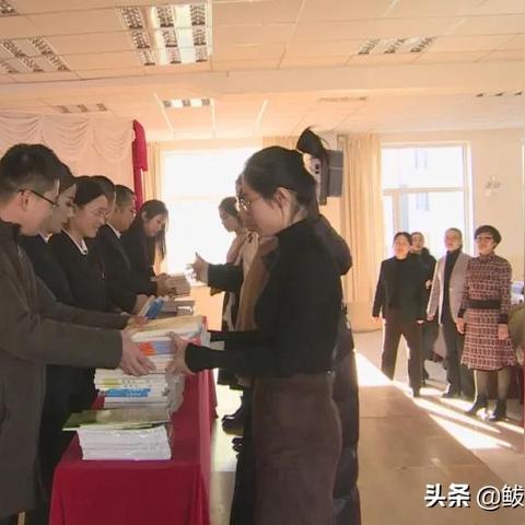 银行直播漂流记