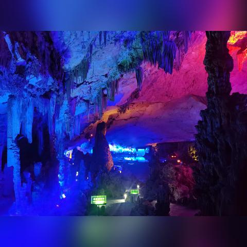 桂林市区下面有溶洞吗相关长尾关键词有哪些