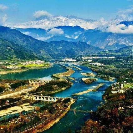 成都市区哪些景点是一条线