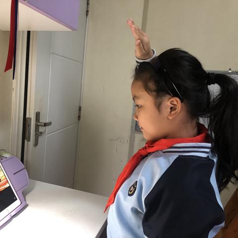 南宁市冬装校服的相关长尾关键词有哪些