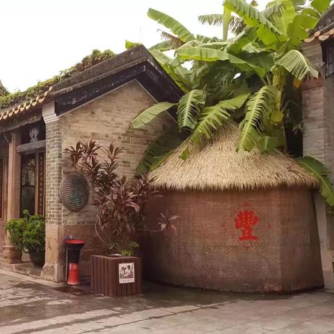 广州《岭南印象园》坐地铁几号线去？