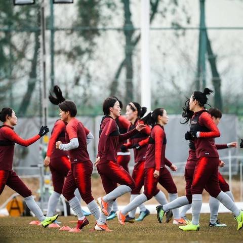 足球比赛消息怎么写