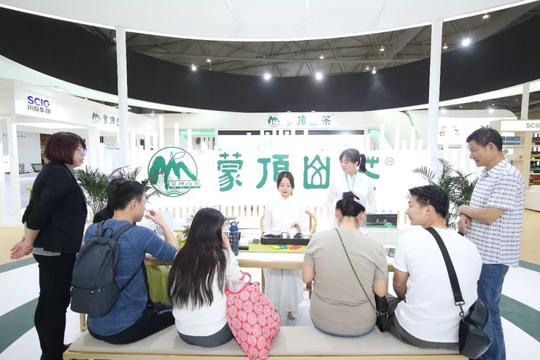 万亿茶业潜力大，青年创业来茶博会直接跟老板谈