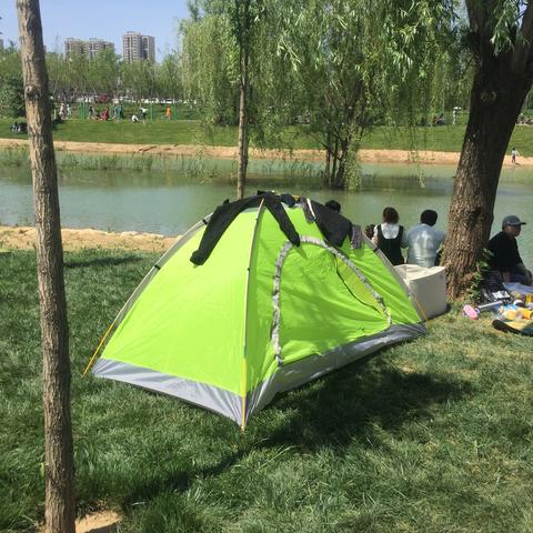 谁知道现在西安哪里有篮球水平比较高的,人比较多的室外篮球场？