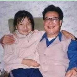 中国足球运动员画画图片的长尾关键词有什么