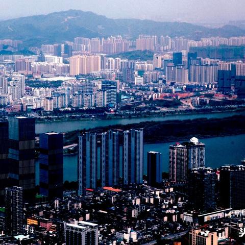 长沙银泰广场附近美食相关长尾关键词有哪些