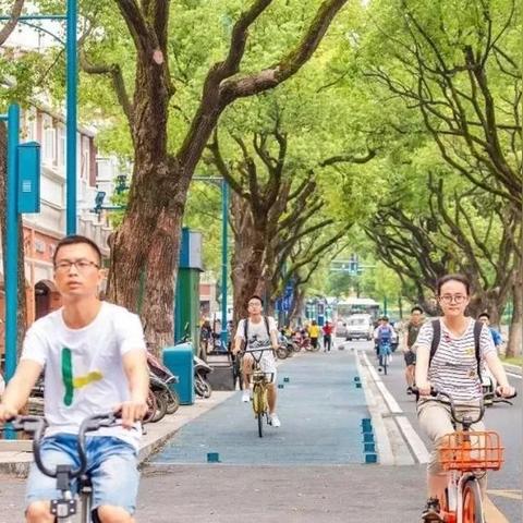 都说长沙是宜居城市，夏天热死，冬天冷死，两百多天下雨宜居吗？