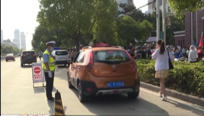 道路施工标志牌摆放图国道标志标牌设置规范