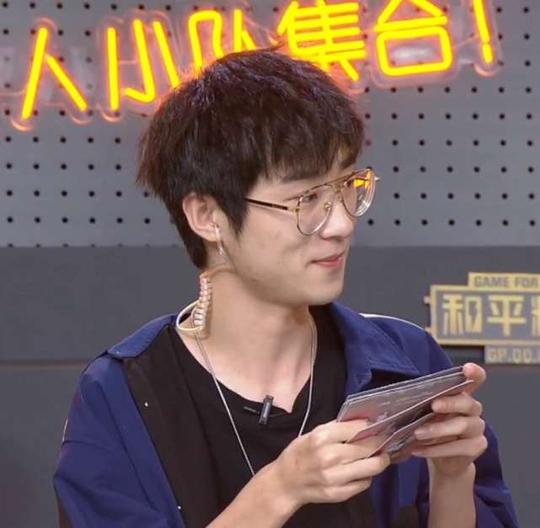 和平精英不求人日活粉惊人，牧童一哥位置不保，他成最大黑马