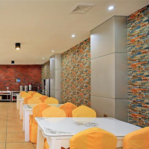 桂林市旅游住什么酒店