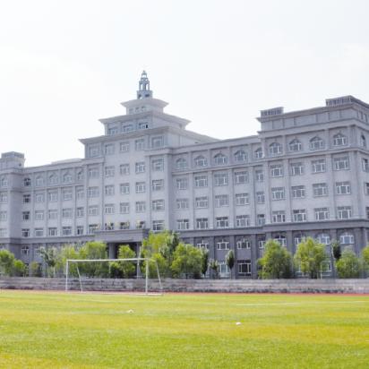 哈尔滨人才公园位于哪里？