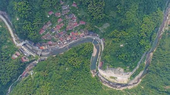 真！小众冷门地！驴友私藏仙境，躲在深山里的金华“小九寨”！