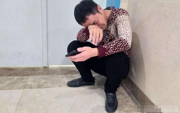 男宝宝起名姓周怎么起(电影男明星港澳台姓周)