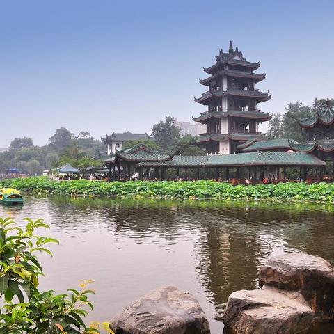 福建泉州西街攻略的相关长尾关键词有哪些