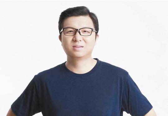 创业十年，两个程序员造就万亿快手！此刻，宿华身价1300亿