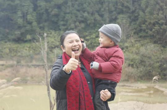 一位闽南女强人十年艰苦创业！没有回头路，一直走下去