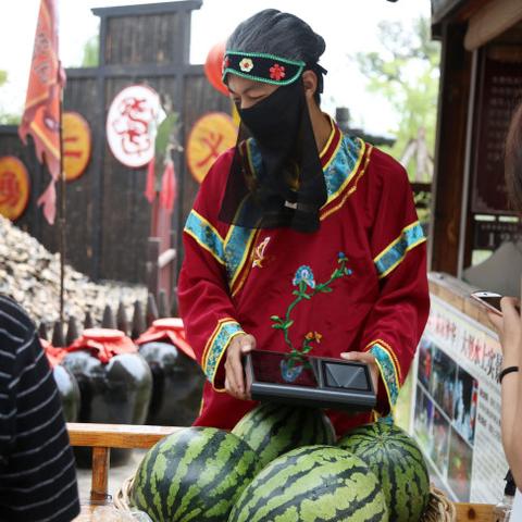 女装经典广告语大全的长尾关键词有什么