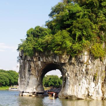 桂林市看象鼻山的酒店有哪些