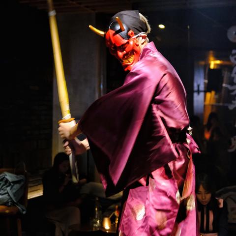 重庆大学有酒吧吗现在的长尾关键词有什么