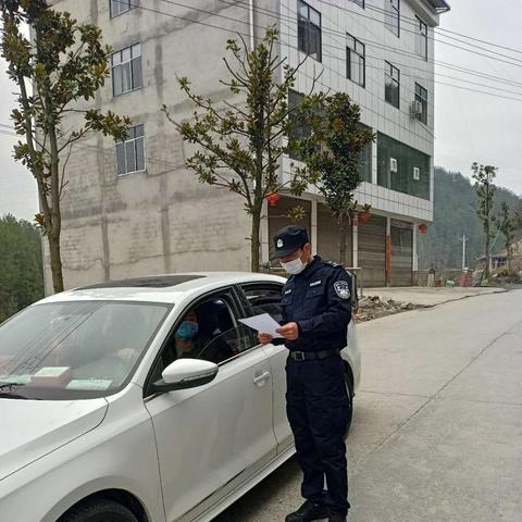 在深圳怎么考警察？