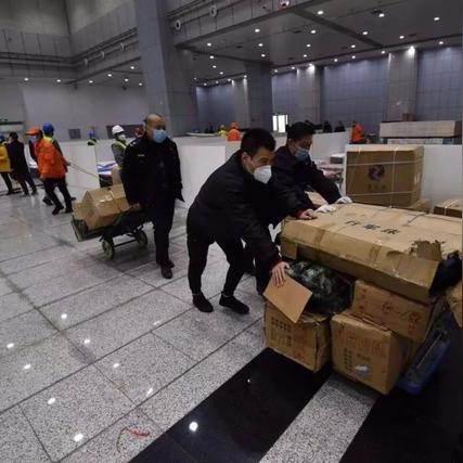 武汉市最大体育馆是哪个