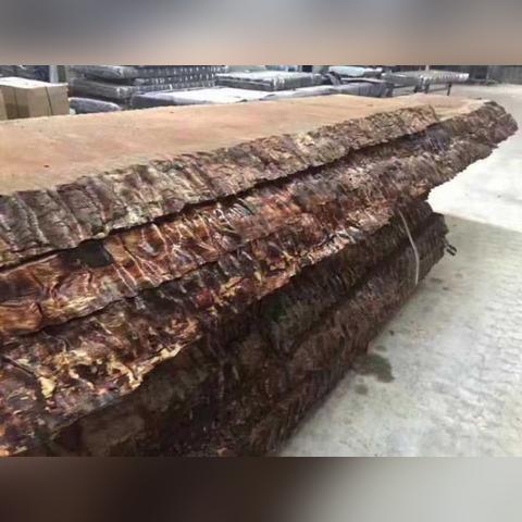西安银行捐1200万的相关长尾关键词有哪些