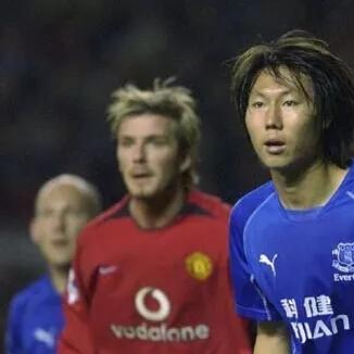 现役足球运动员自传的长尾关键词有什么