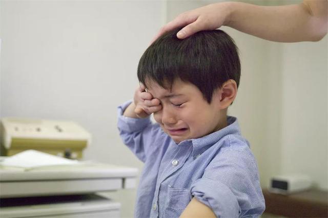带娃时情绪崩溃怎么办