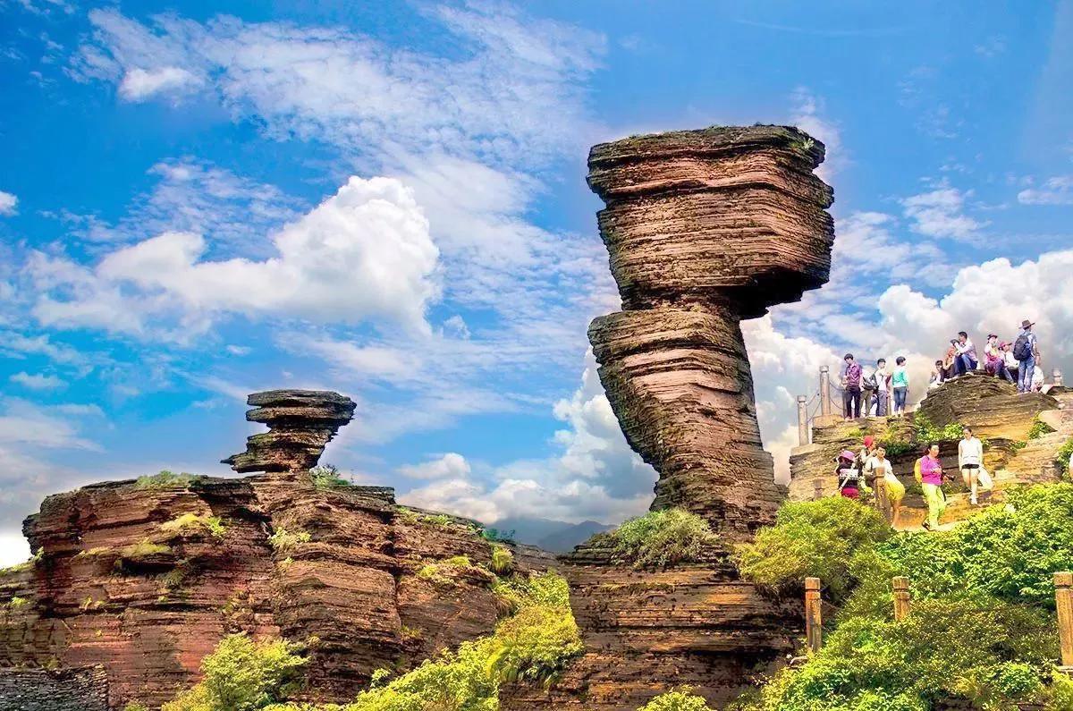 全国景区图片排行：必去的十大景点