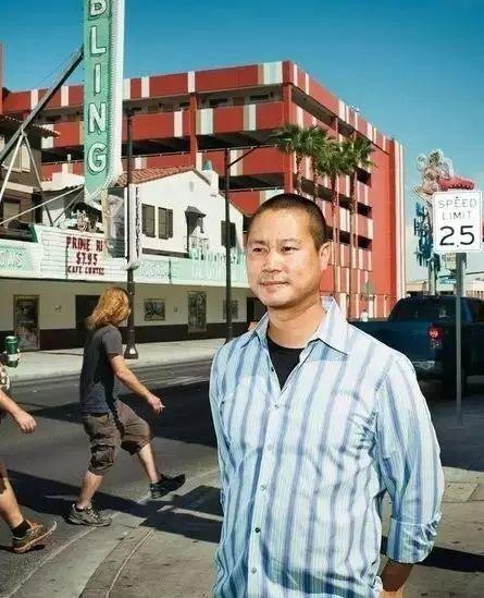 9岁创业，从哈佛天才到被亚马逊看中的亿万鞋王：幸福盈利才美好