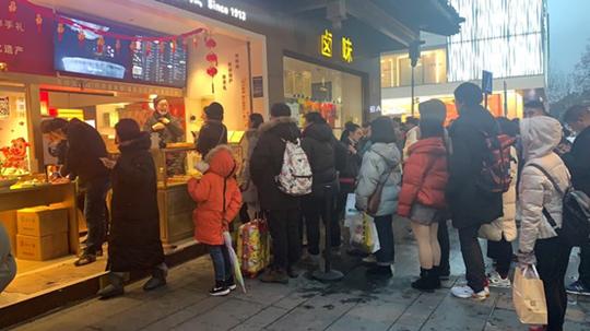 百年老字号生意变淡要凉凉？杭州这家店却借天猫新零售成了新网红