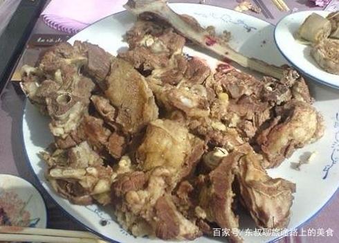 蒙古族传统美食叫什么美食（内蒙美食有哪些）