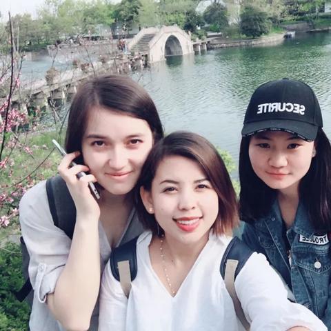 上海大学哪些适合女生读