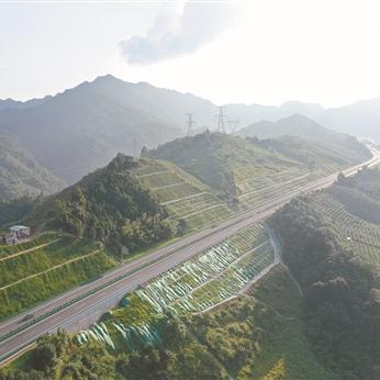 桂林市公路什么时候通车