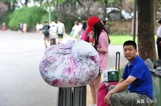 校园八大骗局，大学生几乎都被骗过，有些甚至连家长一起骗