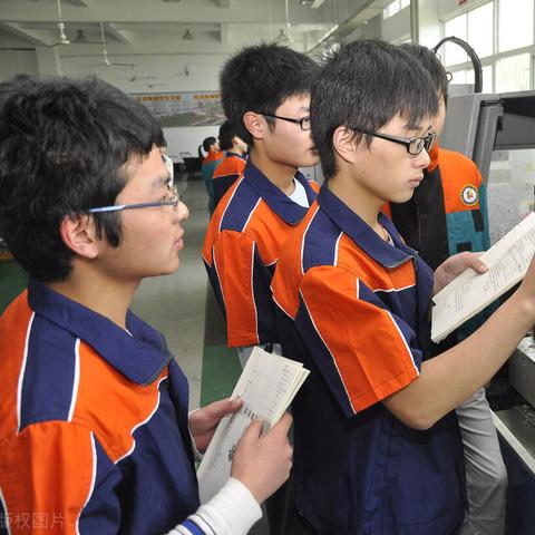 河北省保定市满城区职教的长尾关键词有哪些