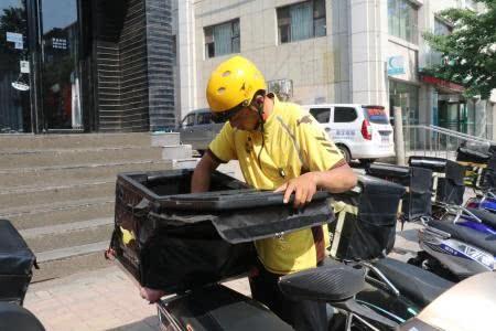 为什么快餐店外卖生意很好，老板却要苦着脸？情况你想不到