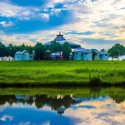 武汉市中间是什么河流