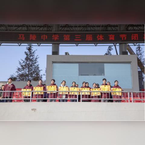 足球运动员仰卧起坐训练的长尾关键词有什么