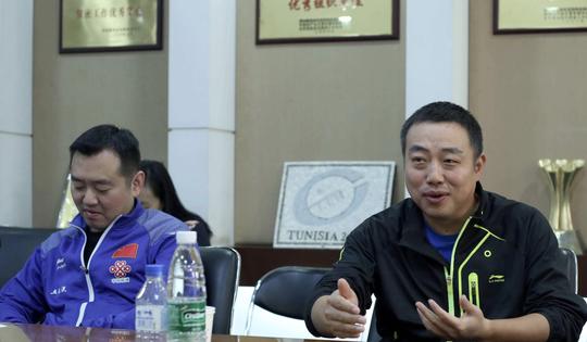 刘国梁干得漂亮！邀请孔令辉回归被拒后，重用2人带来世乒赛首金